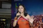 Sunidhi Chauhan promote Indian Idol in Inorbit Mall  Malad , Mumbai on 11th Aug 2010 (2).JPG