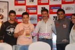 Aamir Khan, Rajkumar Hirani, Madhavan, Sharman Joshi at 3 Idiots DVD launch in Grand Hyatt on 27th Aug 2010 (2).JPG