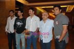 Rajkumar Hirani, Madhavan, Sharman Joshi at 3 Idiots DVD launch in Grand Hyatt on 27th Aug 2010 (4).JPG