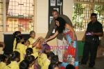 Kabir Bedi, Parveen Dusanj visit Akansha NGO in PRabhadevi, Mumbai on 2nd Sept 2010 (6).JPG
