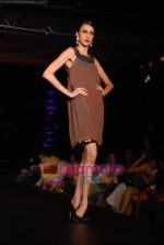 Model walk the ramp for Rahul Gunjan at Day 2 Blenders Tour fashion show on 4th Spt 2010 (53).JPG