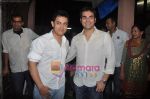 Aamir Khan, Arbaaz Khan watch Salman Khan_s Dabangg in Ketnav, Mumbai on 6th Sept 2010 (2).JPG