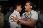 Aamir Khan, Salman Khan watch Salman Khan_s Dabangg in Ketnav, Mumbai on 6th Sept 2010 (11).JPG