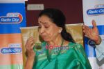 Asha Bhosle launches Unheard Melodies at Radio City in association with Universal in Bandra on 6th Sept 2010 (33).JPG