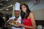 Miss India Neha Hinge at World Kitchen in Malad on 6th Sept 2010 (15).JPG