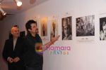 Anil Kapoor, Anupam Kher at Anupam Kher_s art exhibition in Bandra on 7th Sept 2010 (8).JPG
