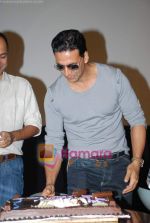 Akshay Kumar birthday and first look of film Action Replay in PVR on 8th Sept 2010 (44).JPG