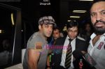 Salman Khan leave for Norway Film Festival in International Airport, Mumbai on 13th Sept 2010 (2).JPG