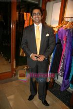 Anuj Saxena at Fuel_s festive collection hosted by Manish Goel in Bandra on 14th Sept 2010 (2).JPG