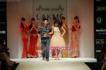 Chitrangada Singh walks the ramp for Arpan Vohra Show at Lakme Winter fashion week day 3 on 19th Sept 2010 (18).JPG