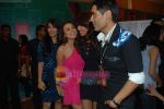 Preity Zinta at Manish Malhotra Show at Lakme Winter fashion week day 4 on 20th Sept 2010 (27).JPG