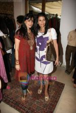 Mana Shetty at Araish - Save The Child exhibition in Blue Sea on 21st Sept 2010 (7).JPG