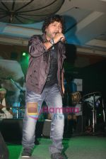 Kailash Kher at Allah Ke Bandey Music launch in J W Marriott, Juhu, Mumbai on 27th Sept 2010 (59).JPG