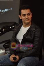 Aamir Khan at the launch of Mahindra_s new bikes Mojo and Stallion in Trident on 30th Sept 2010 (22).JPG