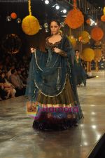 Model walks the ramp for Manish Malhotra Show on day 1 of HDIL on 6th Oct 2010 (38)~0.JPG