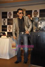 Salman Khan unveils Being Human Limited Edition Watches in Grand Hyatt, Mumbai on 9th Oct 2010 (27).JPG
