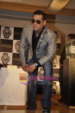 Salman Khan unveils Being Human Limited Edition Watches in Grand Hyatt, Mumbai on 9th Oct 2010 (37).JPG