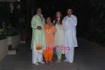 Amitabh Bachchan, Jaya Bachchan, Aishwarya Rai Bachchan, Abhishek Bachchan at Big B_s birthday celebrations in Jalsaa, Juhu, Mumbai on 11th Oct 2010 (3).JPG