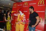 John Abraham and Pakhi at McDonalds to promote Jhootha Hi Sahi in Fun Republic on 14th Oct 2010 (3).JPG