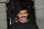 Vivek Oberoi at Sanjay Dutt_s Mata ki Chowki in Bandra on 13th Oct 2010 (47).JPG