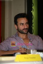 Saif Ali Khan launches Anuja Chauhan_s book Battle For Bittora in Crossword on 14th Oct 2010 (27).JPG