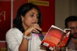 Saif Ali Khan launches Anuja Chauhan_s book Battle For Bittora in Crossword on 14th Oct 2010 (33).JPG