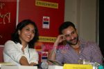 Saif Ali Khan launches Anuja Chauhan_s book Battle For Bittora in Crossword on 14th Oct 2010 (42).JPG