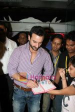 Saif Ali Khan launches Anuja Chauhan_s book Battle For Bittora in Crossword on 14th Oct 2010.JPG