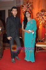 Arjun Punj at designer AD Singh_s wedding with Puneet Kaur in ITC Grand Maratha on 17th Oct 2010 (5).JPG