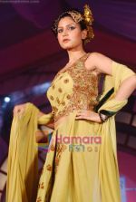 at Salim Asgarally and Rohit Verma showcase their bridal collection at Times Woman show in 23rd Oct 2010 (70).JPG