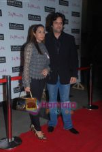 Fardeen Khan at Namrata Gujral_s 1 A Minute film on breast cancer premiere in PVR on 27th Oct 2010 (15).JPG