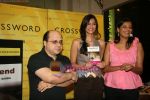 Sonam Kapoor unveils Dog Send-The story of Simba book in Kemps Corner, Mumbai on 28th Oct 2010 (26).JPG