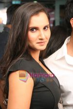 Sania Mirza at Mansoor Khan make-up lounge launch in Malad on 29th Oct 2010 (20).JPG