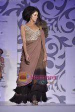at Rocky S show for Amby Valley Indian Bridal Week on 29th Oct 2010 (25).JPG