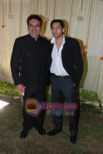 Raza Murad at Vivek and Priyanka Oberoi_s wedding reception in ITC Grand Maratha, Mumbai on 31st Oct 2010 (28).JPG