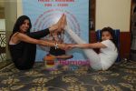 Yoga instructor Shraddha Setalvad take fitness and art to  a new  level for kids in J W Marriott on 14th Nov 2010 (13).JPG