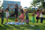 Yoga instructor Shraddha Setalvad take fitness and art to  a new  level for kids in J W Marriott on 14th Nov 2010 (40).JPG