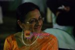 Tanuja at Child Reach NGO event in Club Millennium on 19th Nov 2010 (3).JPG