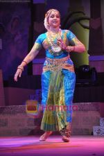 Hema Malini perform together in Ravindra Natya Mandir on 20th Nov 2010 (28).JPG