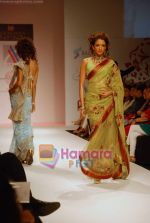 Model walk the ramp for Agarwalla & Vijay Golecha Show at The ABIL Pune Fashion Week Day 2 on 19th Nov 2010 (48).JPG
