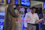 Salman Khan at IBN 7 super idol awards in Taj Land_s End, Mumbai on 29th Nov 2010 (26).JPG