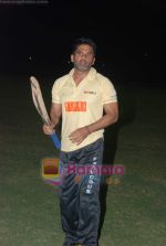 Sunil Shetty at Boxy Boyz cricket match in Santacruz on 2nd Dec 2010 (17).JPG