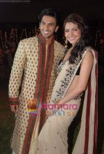 Anushka Sharma, Ranveer Singh at the Wedding to promote Band Baaja aur Baarat in Taj Land_s End on 4th Dec 2010 (15).JPG