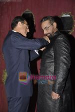 Kabir Bedi gets Knighthood by the Italian Government at Good Earth, in Mumbai on 9th Dec 2010 (32).JPG