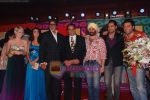 Kulraj Randhawa, Bobby Deol, Amitabh Bachchan, Dharmendra, Sunny Deol, Abhay Deol at Yamla Pagla Deewana music launch in Novotel, Mumbai on 9th Dec 2010 (5)~0.JPG