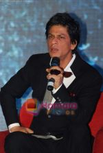 Shahrukh Khan at the new NDTV show show Jhor Ka Jhatka in Grand Hyatt, Mumbai on 17th Dec 2010 (48).JPG