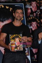 Hrithik Roshan launches Stardust new year_s issue in Cest La Vie on 23rd Dec 2010 (31).JPG