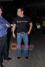 Salman Khan at Anil Kapoor_s bday bash in Juhu on 23rd Dec 2010 (2).JPG
