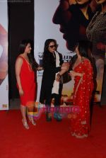 Rani Mukherjee, Rekha, Vidya Balan at No One Killed Jessica premiere in Fame on th Jan 2011 (10).JPG