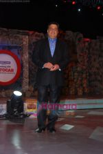 at UTV Autocar India awards 2011 in Taj Land_s End, Bandra, Mumbai on 7th Jan 2011 (33).JPG